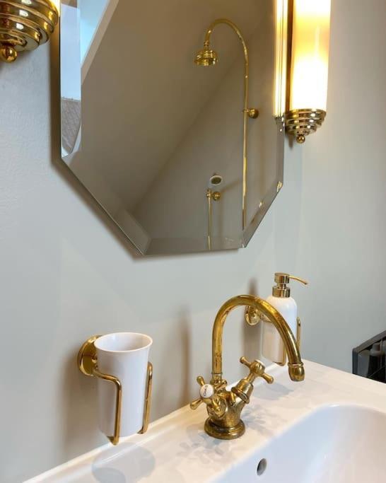 Villaodense - A Luxurious In The Heart Of Villa *